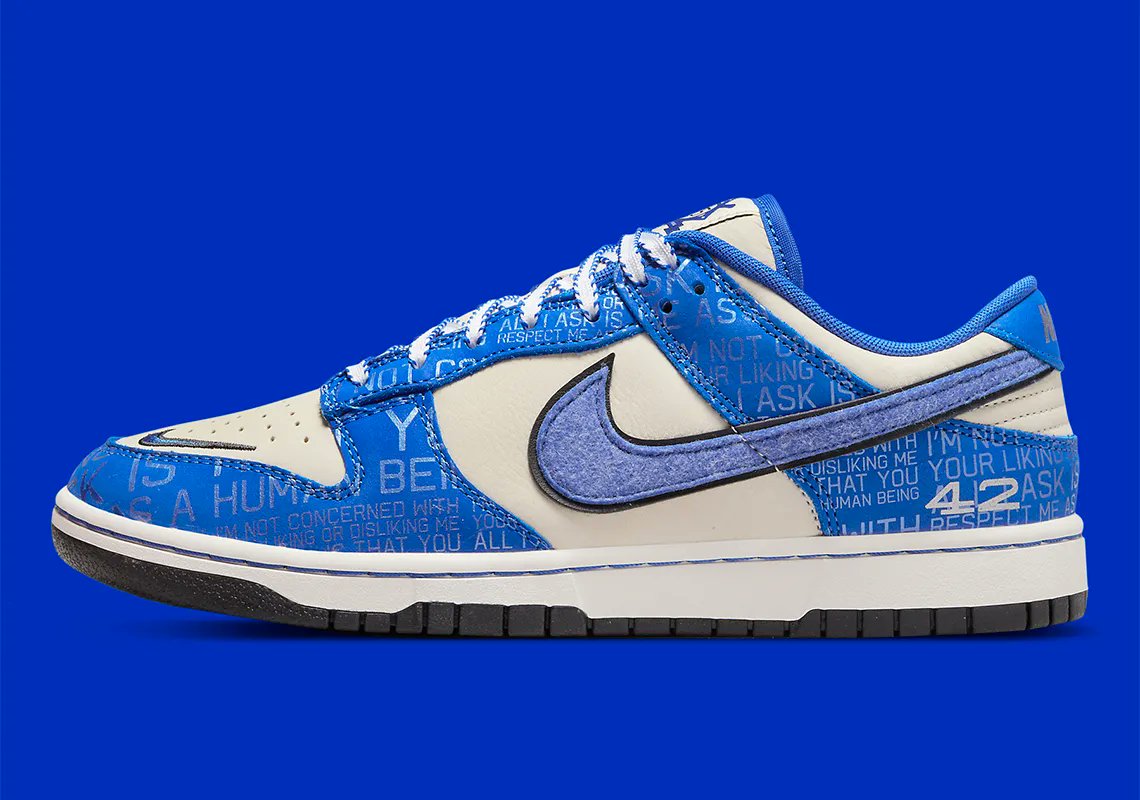 SneakerNews's tweet photo. Official images of the Nike Dunk Low "Jackie Robinson" in adult/men sizes https://t.co/0AEFmp3cry
