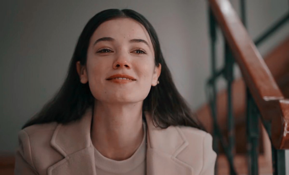lunebrillantee's tweet photo. en sevdiğim sokakta tutmuş biliyor musun evi… #yargı 💔🥀 https://t.co/5ntmgwGELj