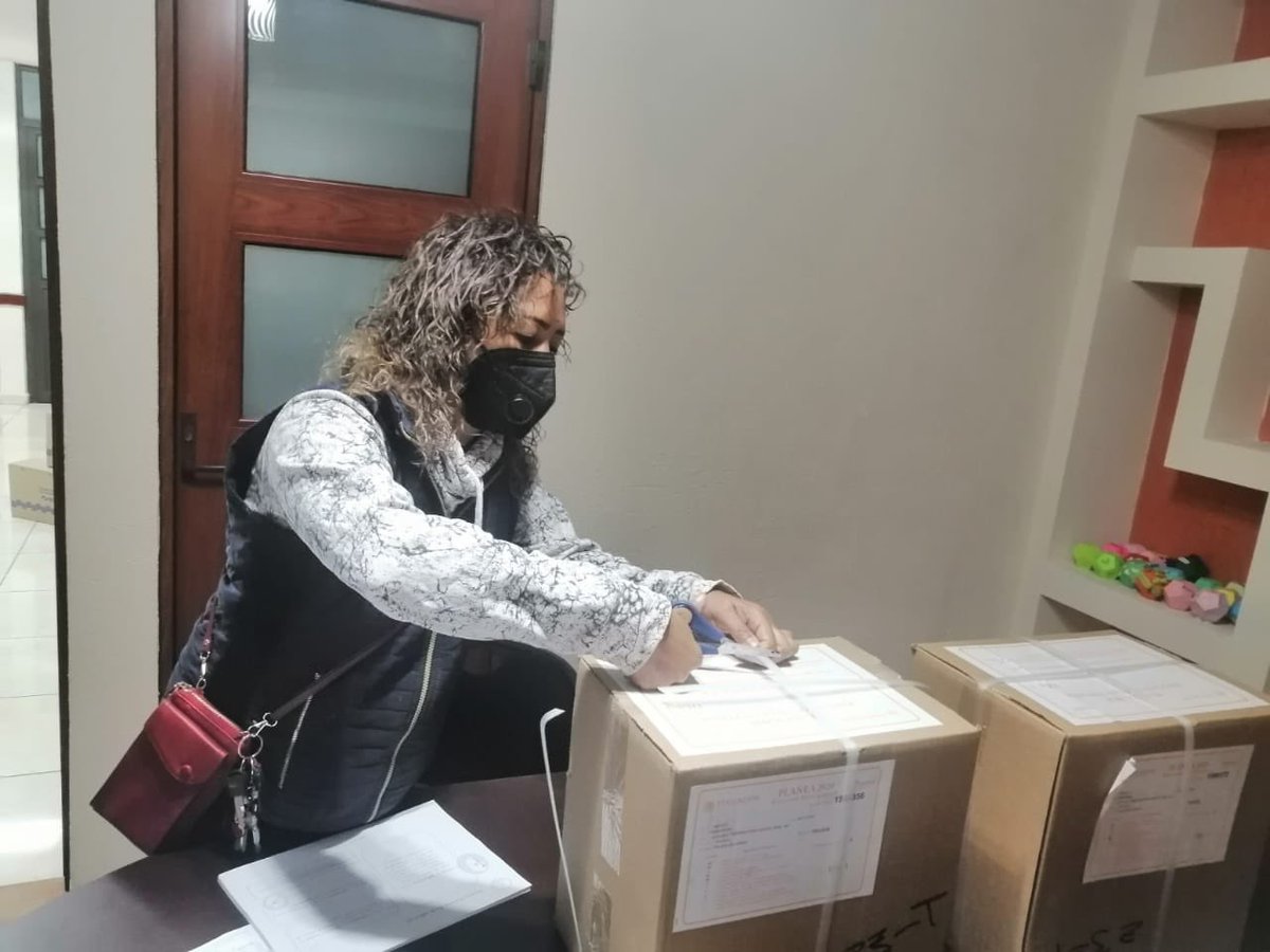 epo244's tweet photo. La @epo244 participa en la aplicación de #Planea2022, cuyo propósito es conocer la medida en que los estudiantes logran el domino de aprendizajes esenciales al término de la #Planea2022  #EMS 
@SeducEdoMex
@SEMSEdomex
@DGEMSedomex
@dbg_epoem @israeljeronimol @NoeOrtegaCamac1 https://t.co/2qOajgP8M2