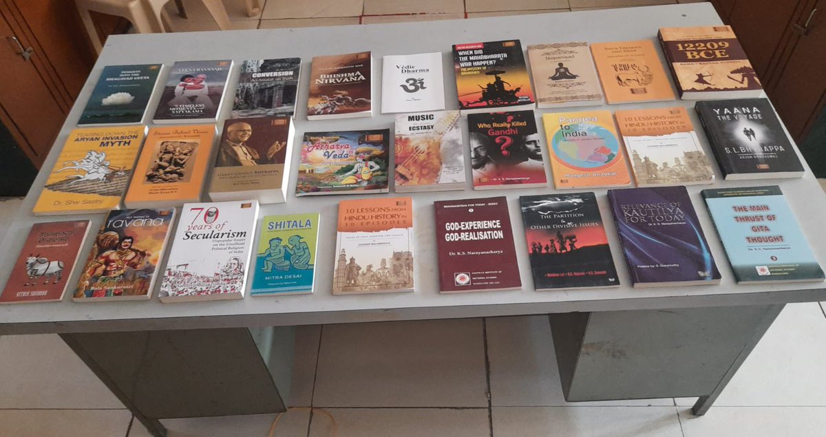 subbubooks's tweet photo. A Dharmic Professor bought 27 books from our webstore and donated to his students. He in fact kept the books on his table and allowed students to chose their favourite book!
@NileshOak @bennedose @prachyam7 @nkgrock @tejomayabharat
#SubbuBooks #Subbu https://t.co/gReWxFJ9sT