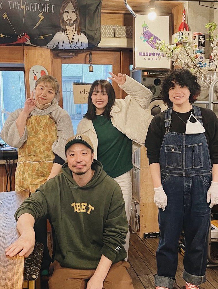dailywakaba's tweet photo. from Waka’s visit to a restaurant in Tokyo💛
#樋口新葉 https://t.co/p1VRZa1ScT