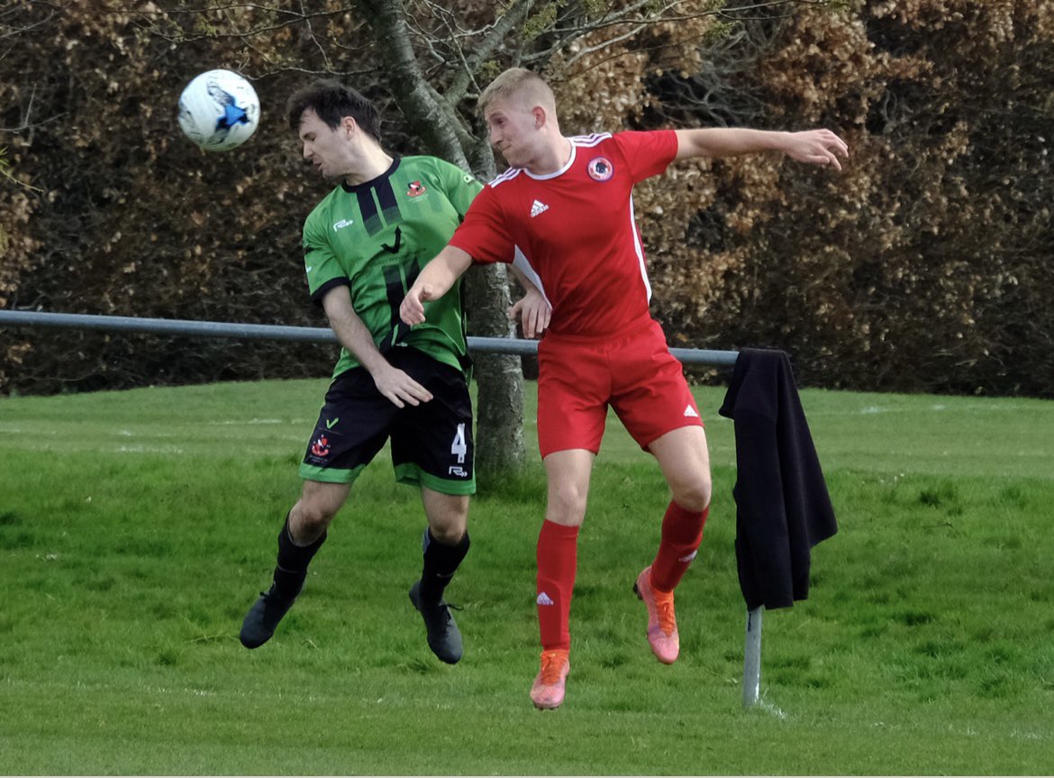 AthleticFinch's tweet photo. Some snaps from Sundays game! @mcmullan1991 @jgavin1993 @TheMikeHarwood @AlRagzzz https://t.co/qtD3gPEsaw