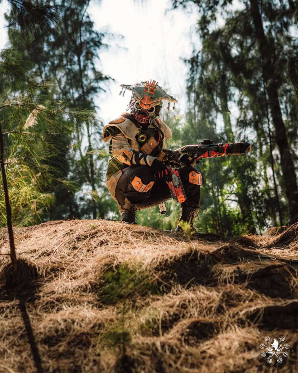 TetraPhoenix29's tweet photo. Have you prepared for your end?

 I have.

#bloodhound 
#apexlegends
#allfather
#ibatheintheblothe
#ApexBloodhound
#ApexWingman https://t.co/0EwsylvOrj