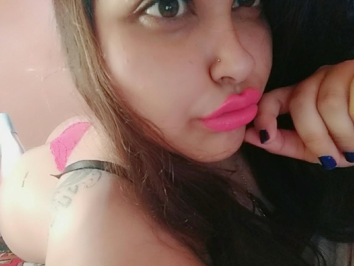 batijulie's tweet photo. Dónde me querés acabar bb? 🙈🔥
https://t.co/hw2QXLUgUi https://t.co/5BmuE4hp6H
