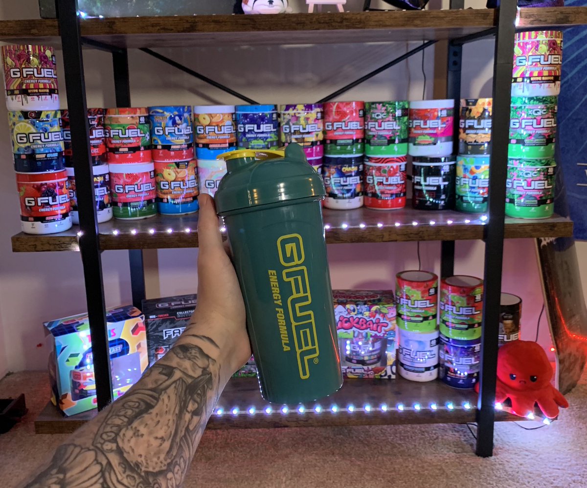SadSketti's tweet photo. @GFuelEnergy Hello my name is Sketti and I would love the opportunity to rep and join the #GSQUAD! Been loving your products for over 5 years now and its become a huge role in my day to day life and streams! #CodeSketti https://t.co/KYK88SIDgh
