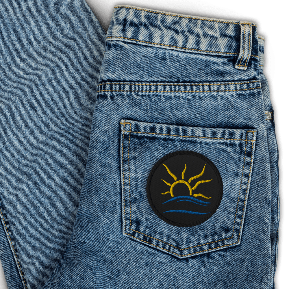 Sillybare_Store's tweet photo. New Product: Patches #NaturistSymbol https://t.co/04bGPlm0eY https://t.co/hM7OzPoPov