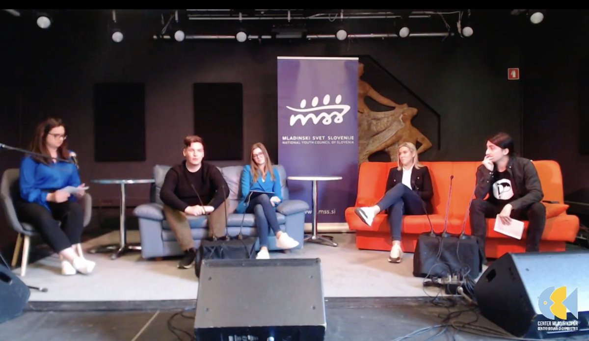 #soočenjemladih | "Stanovanjska problematika je predvsem problem dolgoletnega procesa centralizacije 🇸🇮. Decentralizacija, gradnja stanovanj tam, kjer ljudje so, je ključ za dolgoročno rešitev nastale situacije," je poudarila mlada kandidatka #PovežimoSlovenijo🤝🇸🇮 <a href="/kaja_galic/">Kaja Galič</a>.
