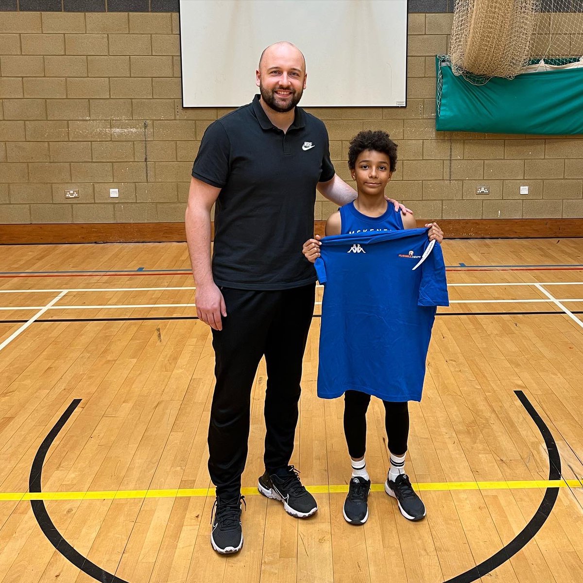 acesportsplus's tweet photo. Day 2 complete in East Herts. A massive thank you to Coach Will Maynard for the delivery of todays Performance Camp!
A day full of shooting, 1v1 and game scenarios!
Thank you also to our assistants James, Ben and Alisha!
MVP - Dani Lopez
#Easter #PerformanceCamp #EastHerts https://t.co/ToWxHouJLp