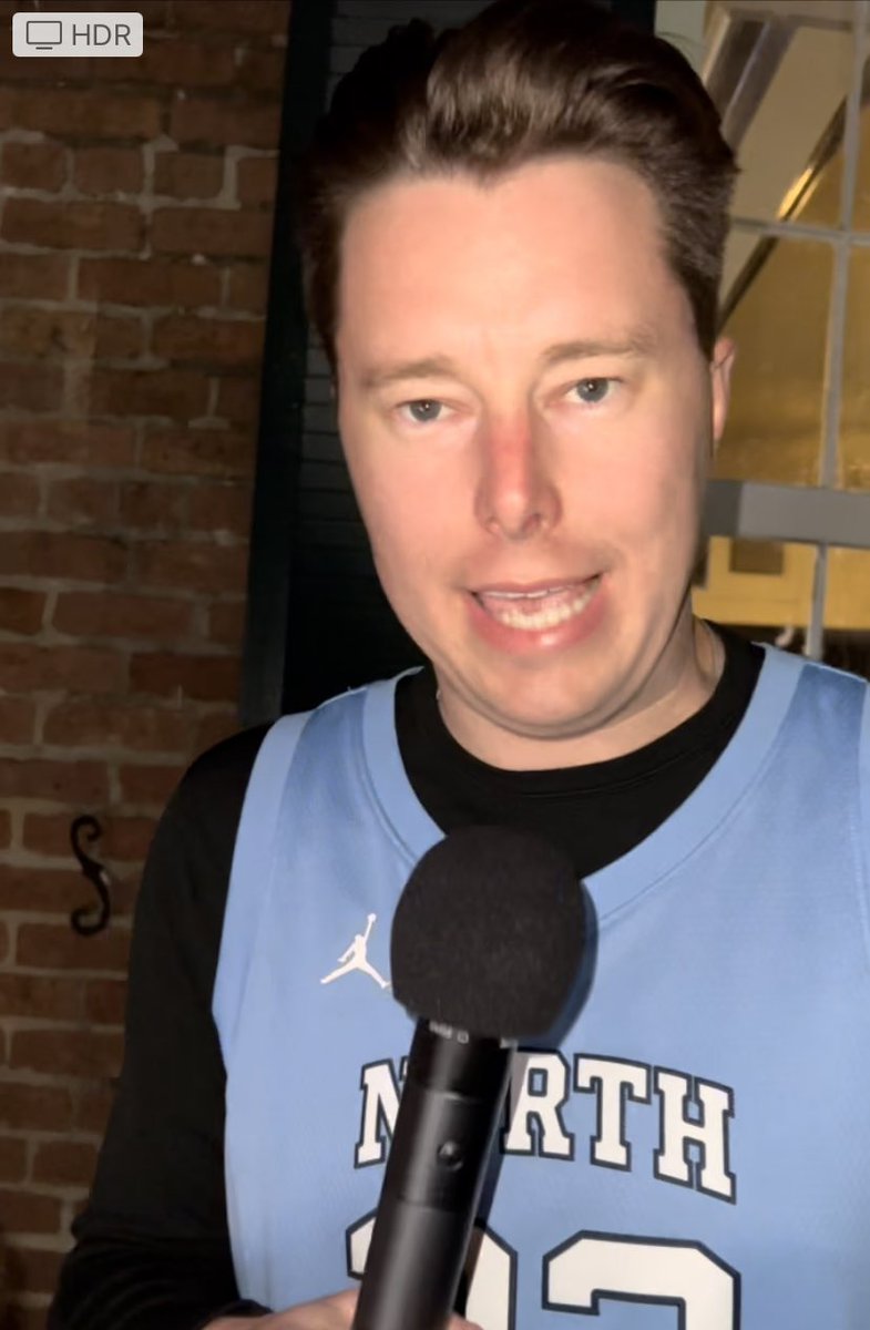 JakeCrain_'s tweet photo. We have to settle this now.
Does @davidadamcone look like @elonmusk? https://t.co/YIvilIcH3l