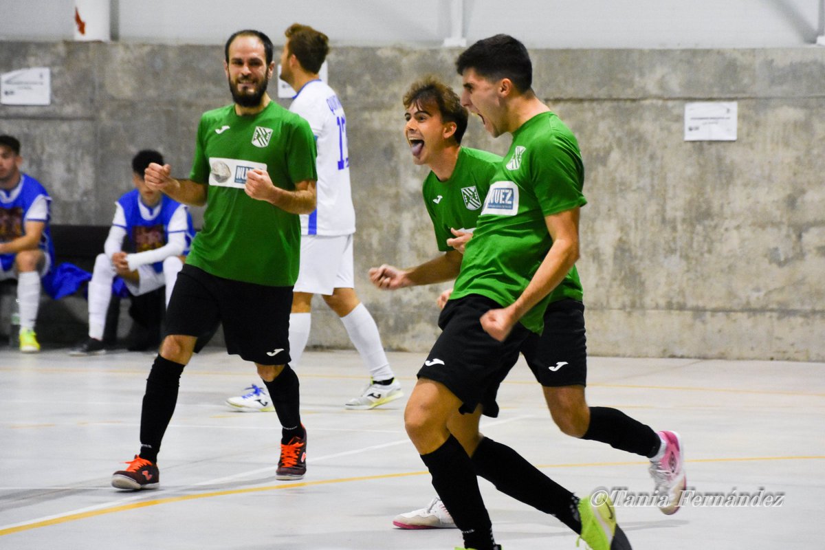 🤩 ¡Esa felicidad de volver a casa un mes después! 😊

Semana de mucho trabajo ⚒️ para recibir el sábado en Navahonda (18:00h) al líder de la competición, invicto hasta el momento a domicilio, así que... ¡Desafío aceptado! 💪🔋

#ElCorazónDeLaSierra💚