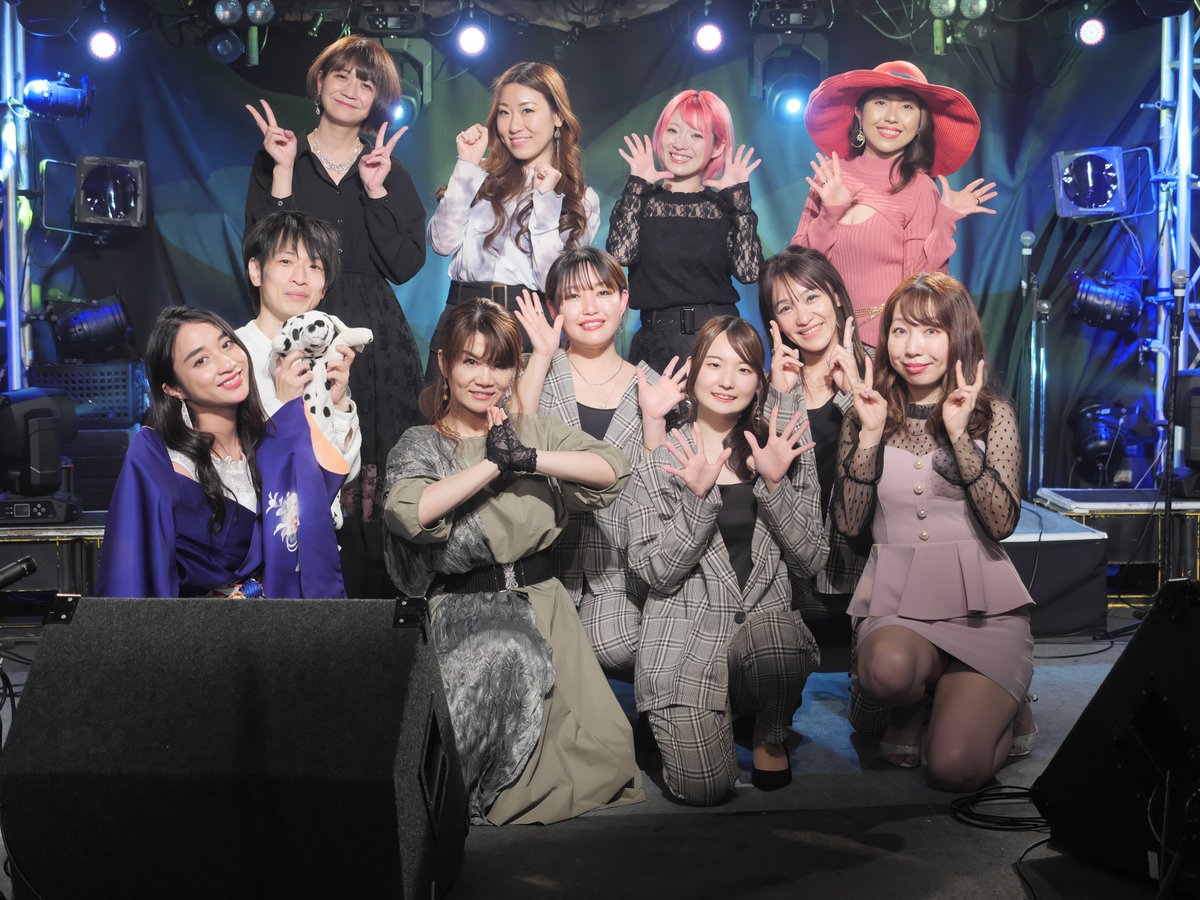 ms_compostella's tweet photo. 第131回ガールズパラダイス目黒LiveStation
#高尾彩佳
#risa
#絹田キヨナシナ
#實石亜也子
#KanaLatte
#peerclover
#水月杏姫
#嘉山茜
#あなふぃん
お疲れ様でした https://t.co/EPJ5B4zkun