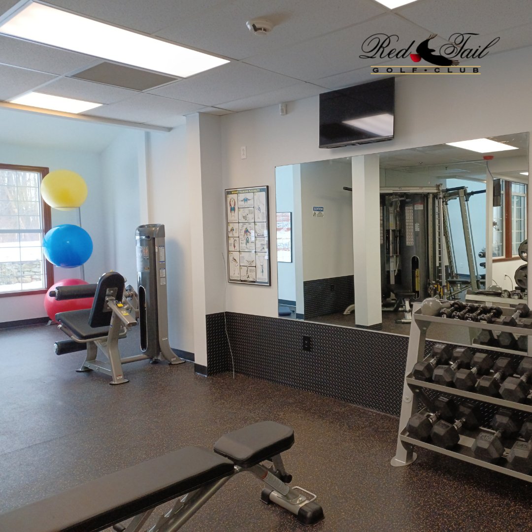 RedTailAvon's tweet photo. Have you had the chance to stop by our renovated fitness center? We're open daily 7am-9pm - come get your fitness on! 

#redtailavon #fitnesscenter https://t.co/uwU8hHwDnQ