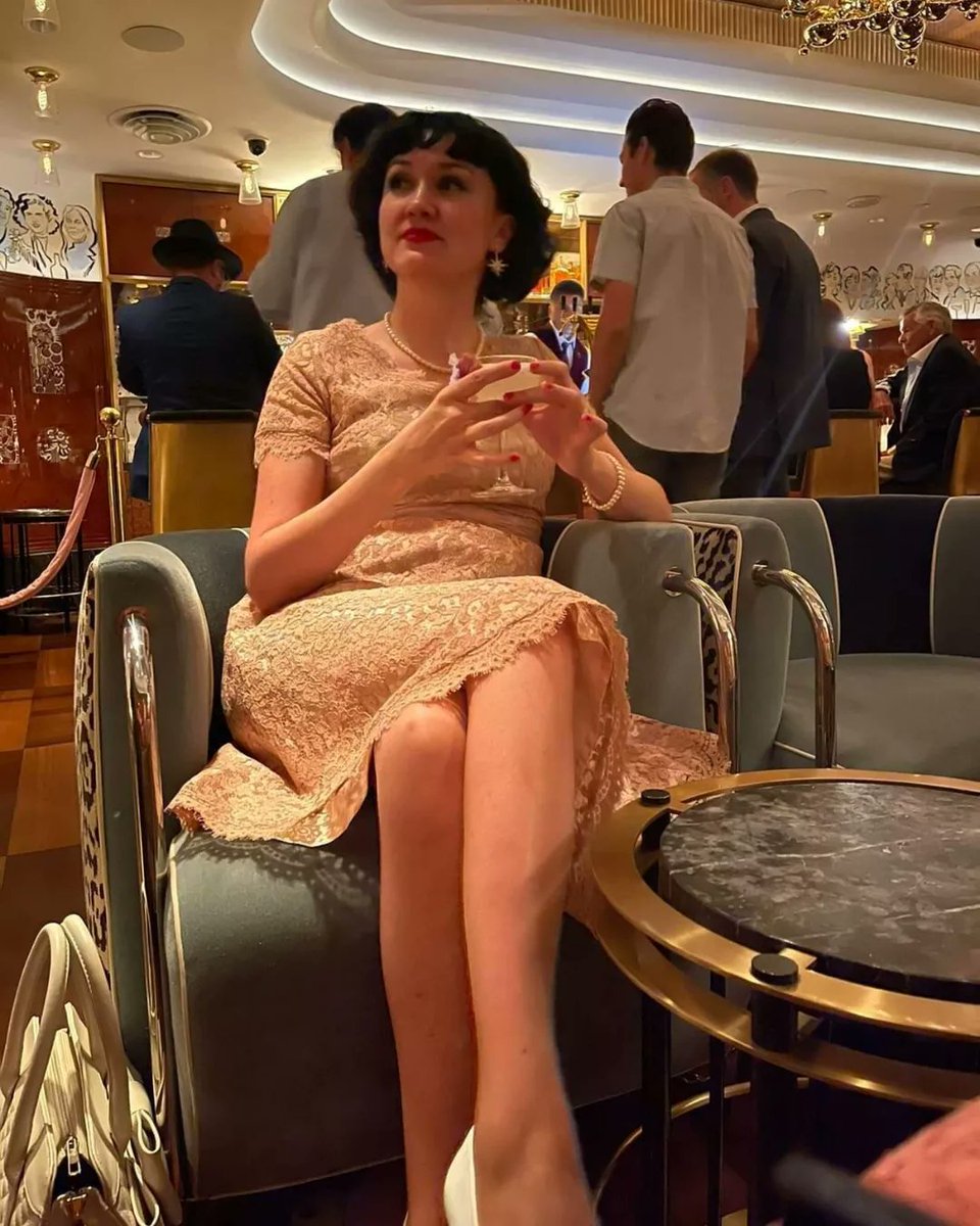 Alexandra DeMers (@jazzntea) on Twitter photo 