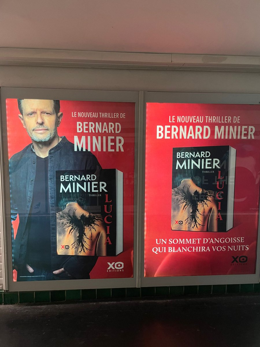Bernard_Minier's tweet photo. Vu dans le métro. #jelisLucia
#thriller #lectriceslecteurs #tousenlibrairie
#nouvelleheroine https://t.co/IHV1NEE0X5