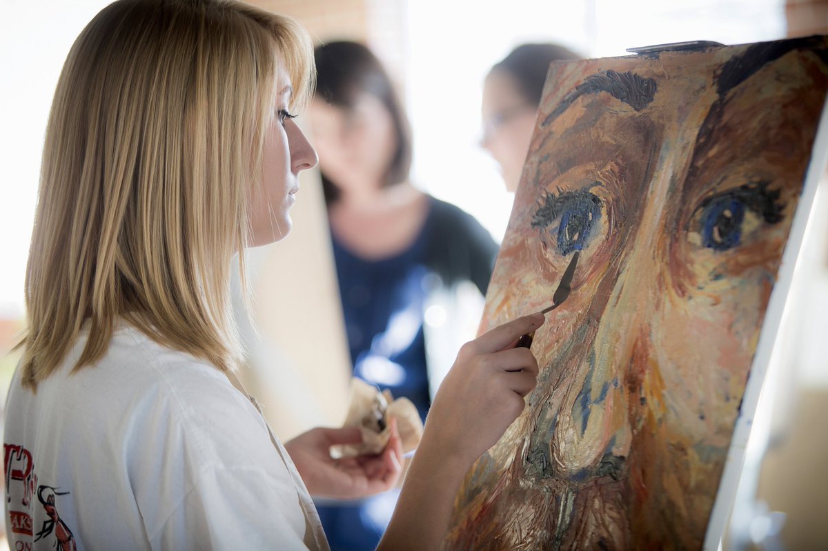 Admissions_LU's tweet photo. Commit to Lander today to discover your true passions! Email admissions (admissions@lander.edu) or complete the online commit form 📝 #BearcatReady https://t.co/uZrHFOlMjm