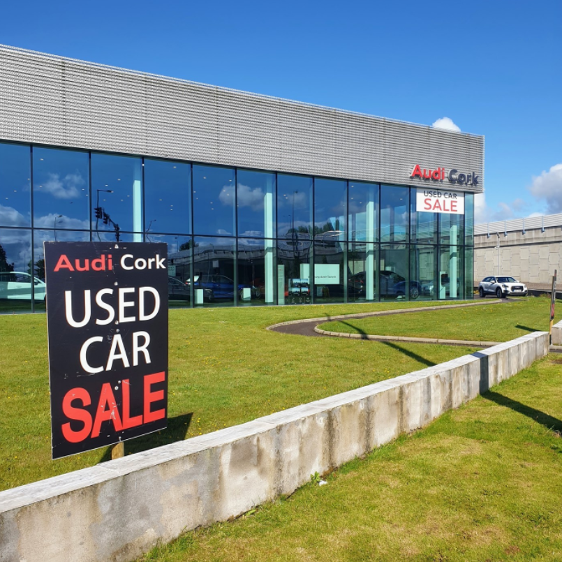 AudiCork's tweet photo. 💥This Demo &amp; Used Car Sale is not to be missed!!💥

Check out our stock list here: https://t.co/lUh15X45BE

We have huge #savings across the whole range. 

#Audi #AudiIreland #UsedCarSale #UsedAudi #UsedCarsIreland https://t.co/w1pxTOXNCE