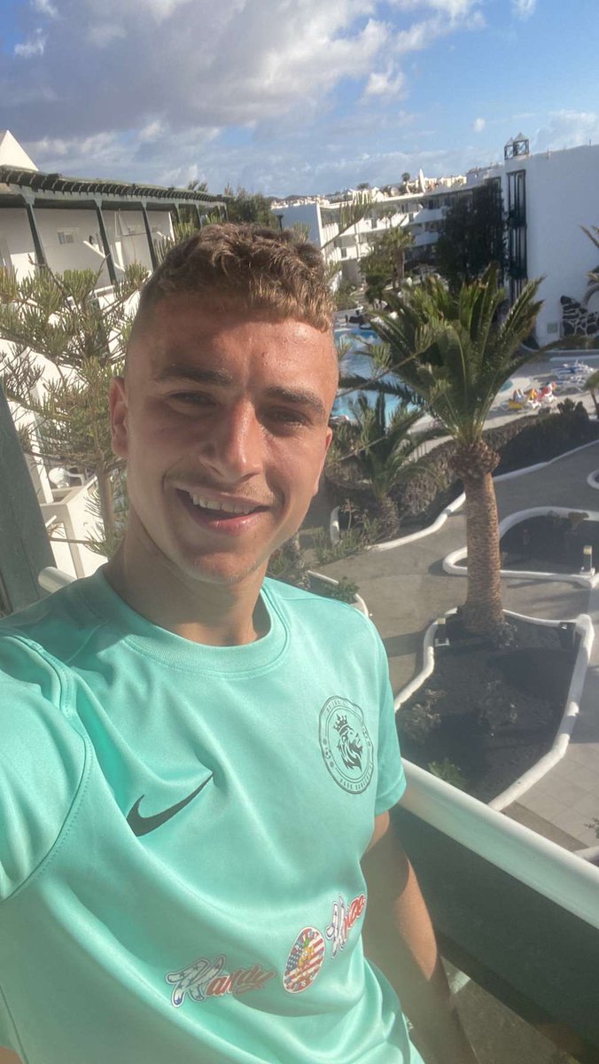 Mr Brandyn Walton repping his BPR Jersey out in the Canary Islands🇮🇨 #dadtobe #NO12 #UPTHEBPR💙