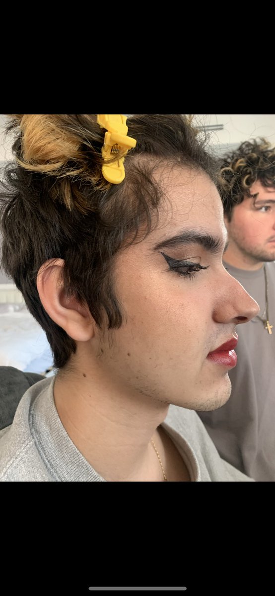 happy birth <a href="/capturesca/">Danny</a> don’t tell anyone but I guess I love u and ur my friend and stuff