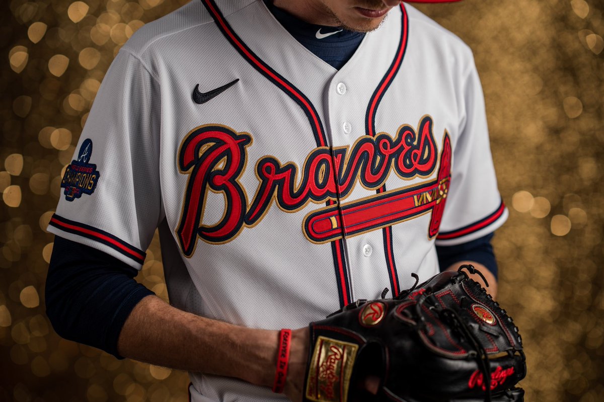 FOX Sports: MLB on X: The Atlanta Braves revealed their Gold