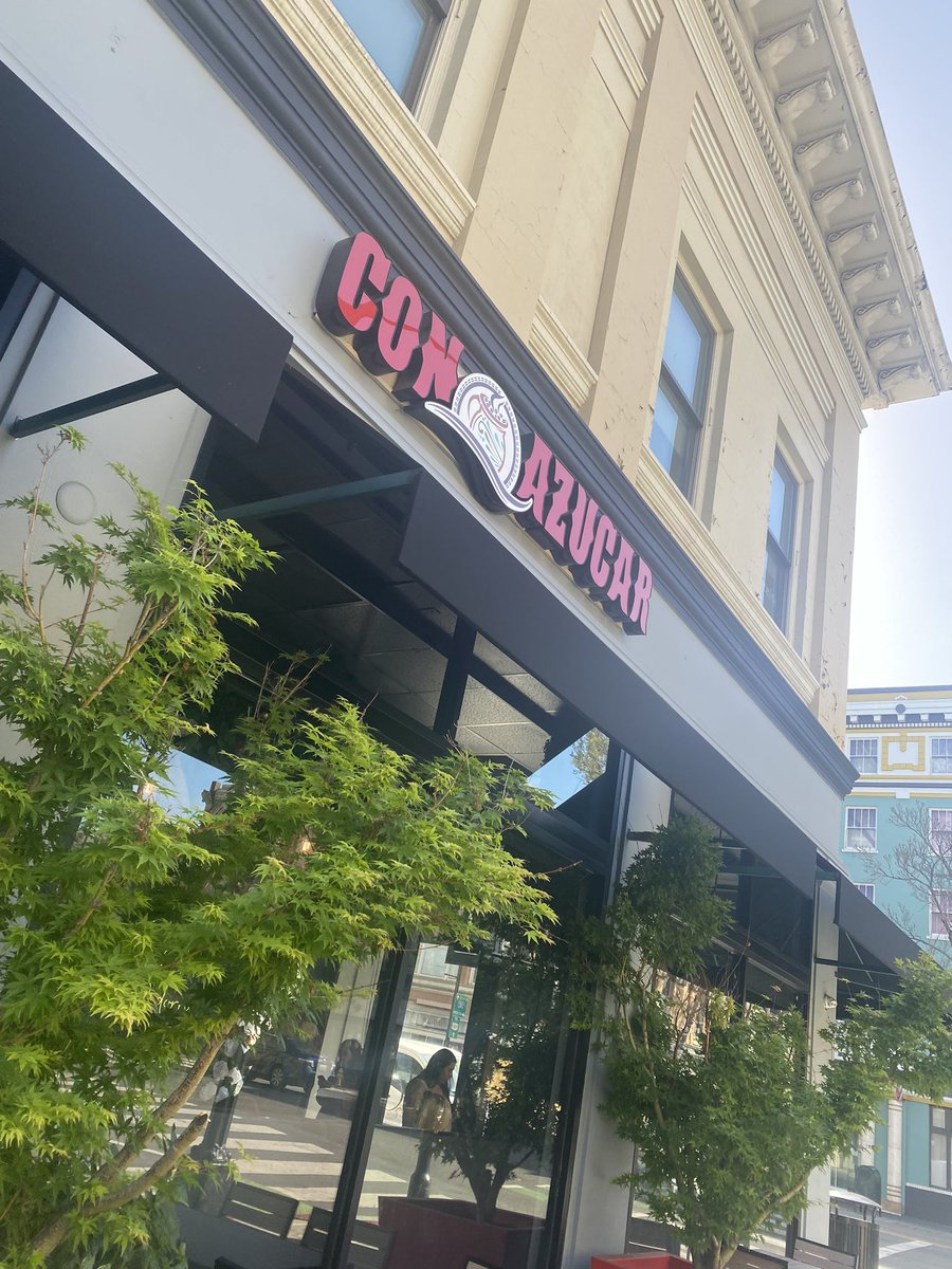 ccarrillo1983's tweet photo. ☕️ time! Support Latino Small Business #DTSJ #ConAzucar #SanJose #LatinoOwned https://t.co/nuI3Yi12m5
