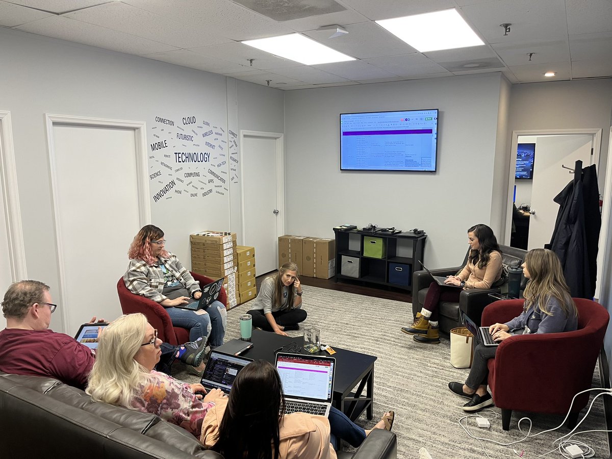 Amber Joelle Strause tweet media