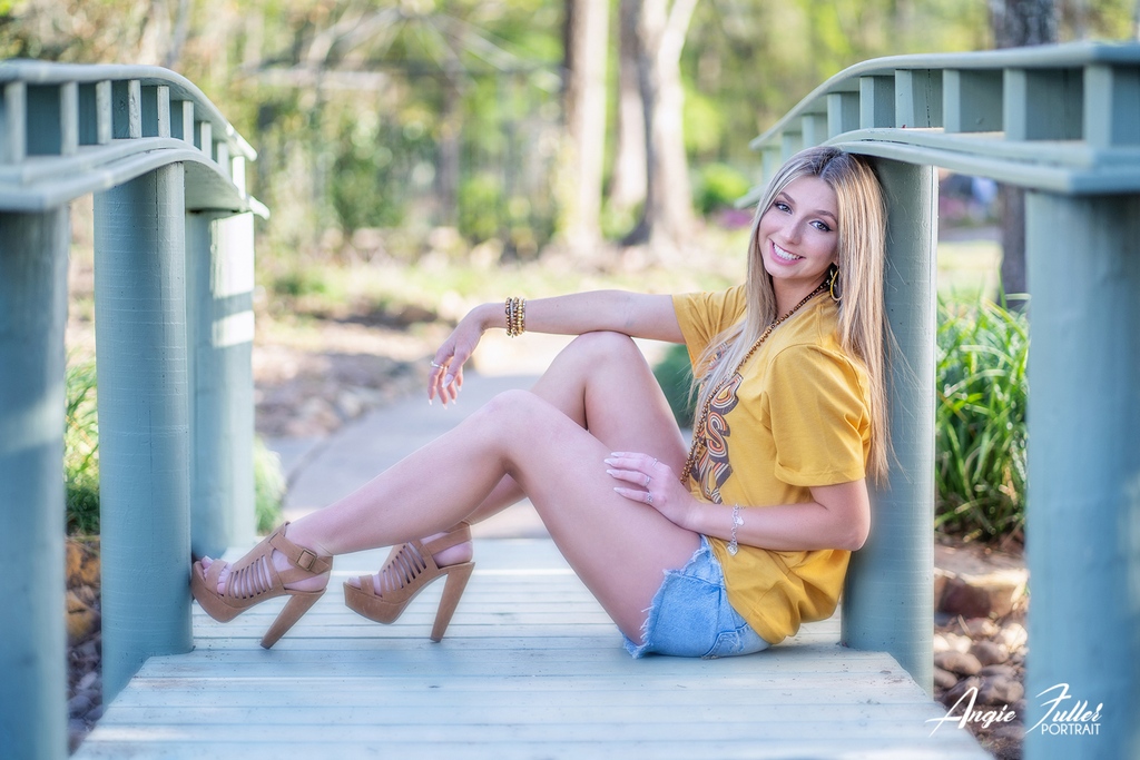 afullerportrait's tweet photo. Beautiful Brynn!! It has been such a pleasure to work with this young lady this year (as well as the rest of the '22 Model Crew)!
#Classof22 #seniormodels #seniorportraits #EvadaleHS #Beaumontphotographer #fashionphotography #seniorpics #portrait #seniorinspiration https://t.co/NpO31Gw02P