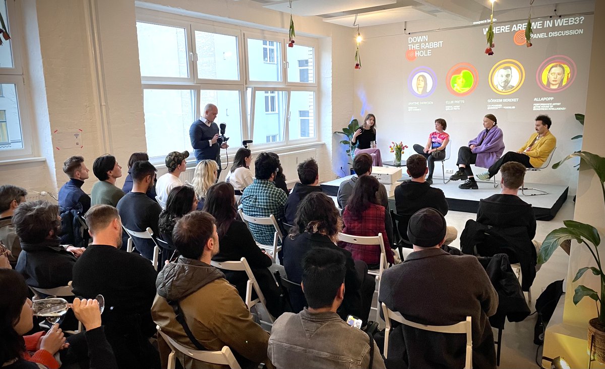 NFTartBoy's tweet photo. Interesting Meetup in Berlin by @TZConnectBerlin with @Jantinine , @elliepritts , @gorkember  and allapopp. #nft #postclub . Happy to learn about @tezos hopefully https://t.co/de5eJsTzqI
