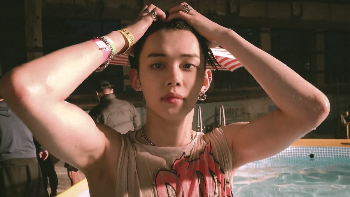 yeonisleft's tweet photo. 영원럽 연준이 https://t.co/0fKR9ZZeoS