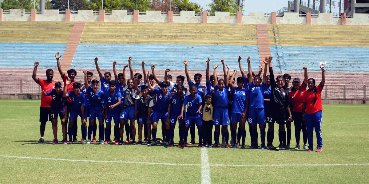 90ndstoppage's tweet photo. 🚨 | Ahemadabad Racquet Academy won the Hero IWL Qlfrs to book their place in the Hero Indian Women's League. 👏🔥👌
Road to IWL :
• 12-0 vs Guwahati City ✅
• 11-0 vs Goalzo CF ✅
• 4-3 vs YWC Langthabal ✅
#IndianFootball #ARAFC #HeroIWLQ https://t.co/jFxJNnqMpc
