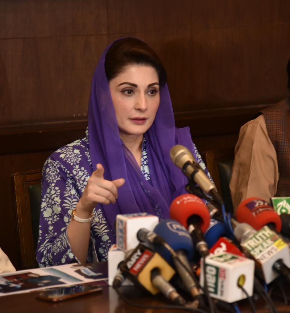 Hina Parvez Butt tweet media