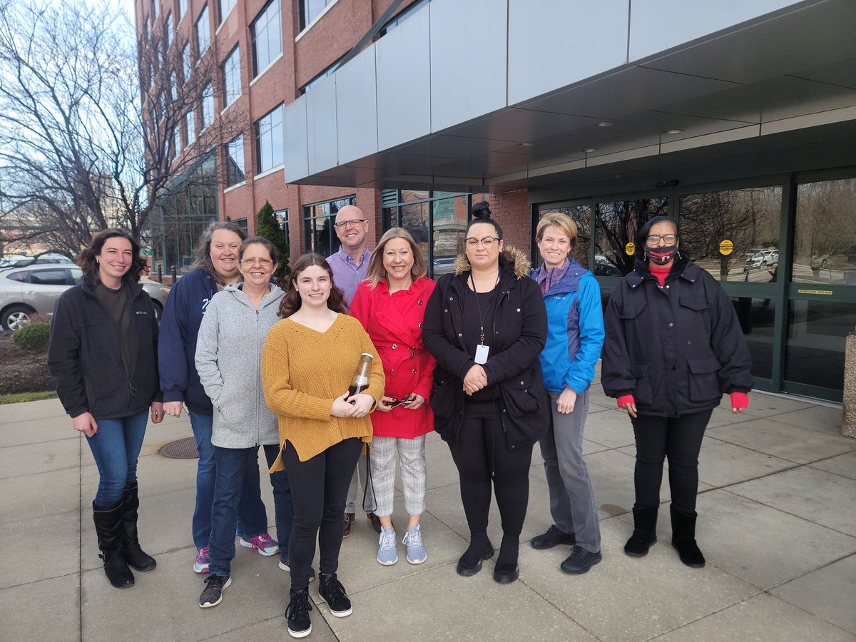VANTAGEAging's tweet photo. VANTAGE Aging cares about the heath and wellness of our community and staff. Thank you @downtownakron for showing us some of the amazing things our community has to offer on our walking tour today! #3000Steps #health #healthysteps https://t.co/qR9QrwnhS2