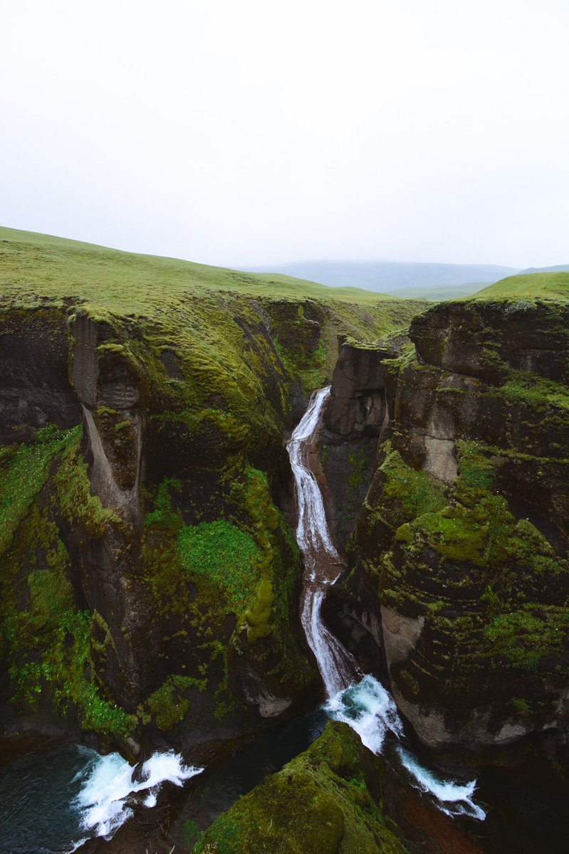 nftographer's tweet photo. gm #algofam 

iceland is a cheat code when it comes to photography https://t.co/7CCba0a60D