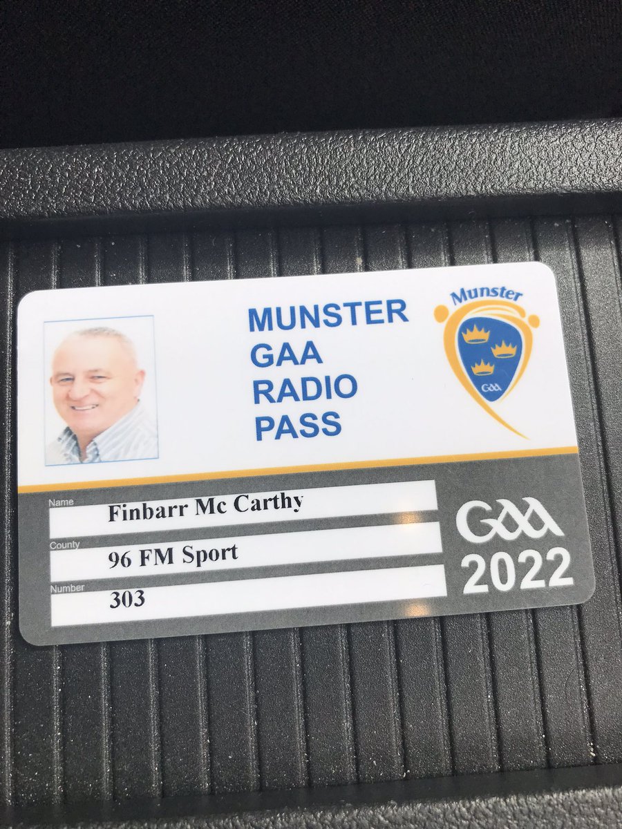 FiFinnymac's tweet photo. In Tralee for @ElectricIreland @MunsterGAA Minor Hurling Cβship @OfficialCorkGAA v @Kerry_Official updates from 7oc on @Corks96FM @c103 after 2 years nice to be able to use Munster Pass again.
#normalityreturns π΄βͺοΈ https://t.co/OSneoSlgmi