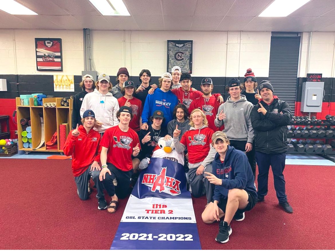 NJrCyclones's tweet photo. Congrats on a great season 18U Elite! The quarter finals may not have ended in a win, but you represented the cyclones at nationals and made everyone proud!❤️ https://t.co/rOaJfMEg3g