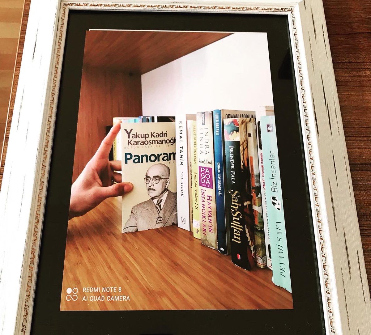 ERBAP kapsamında Kütüphaneler Haftası münasebetiyle okulumuzca düzenlenen İlçe Geneli Fotoğraf Yarışması noktalandı. Dereceye giren öğrencilerimize ödüllerini İlçe Milli Eğitim müdürümüz ve Şube Müdürlerimiz takdim ettiler. <a href="/Memet2513/">Mehmet Çiftçi</a> <a href="/Hinisilcemem/">Hınıs İlçe Milli Eğitim</a> <a href="/skaygusuz/">Salih Kaygusuz</a> <a href="/Erzurum_Mem/">Erzurum İl Millî Eğitim Müdürlüğü</a>