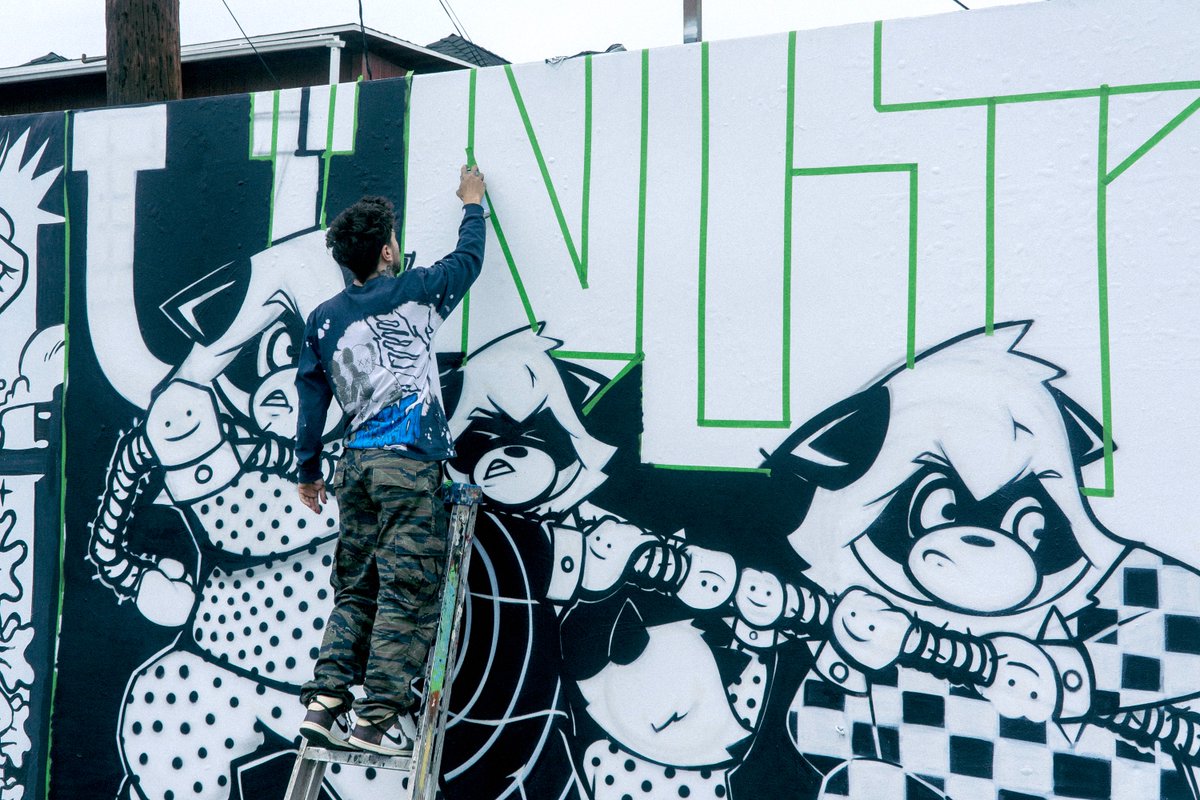 thesecretwalls's tweet photo. BACK IN ACTION in the art yard! π¦π Our boy @Nikko_AliSix paid us a visit and left us some π₯
Come get your pics!
#secretwalls #alisix #murals #streetart #losangeles #lastreetart #blackandwhite #unity https://t.co/y8ZqlWT4ck