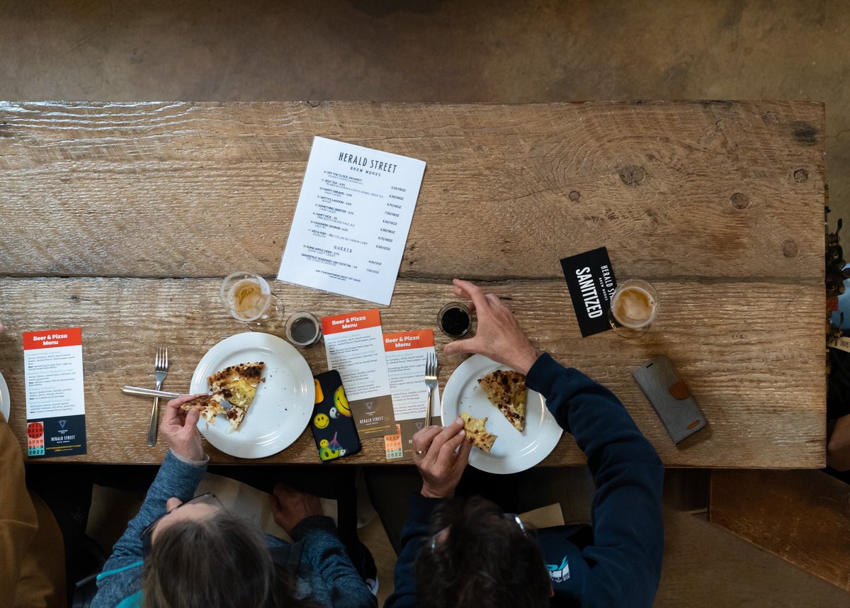 VicBeerWeek's tweet photo. So many events, so little time. Brewmasters Dinner Sunday, Beer &amp; Pizza Monday and now tonight a sold out Taco the Town event plus Beer School. 🙌 #vicbeerweek Event info - https://t.co/A8wOPWlFiC https://t.co/O0ClMPSnKw