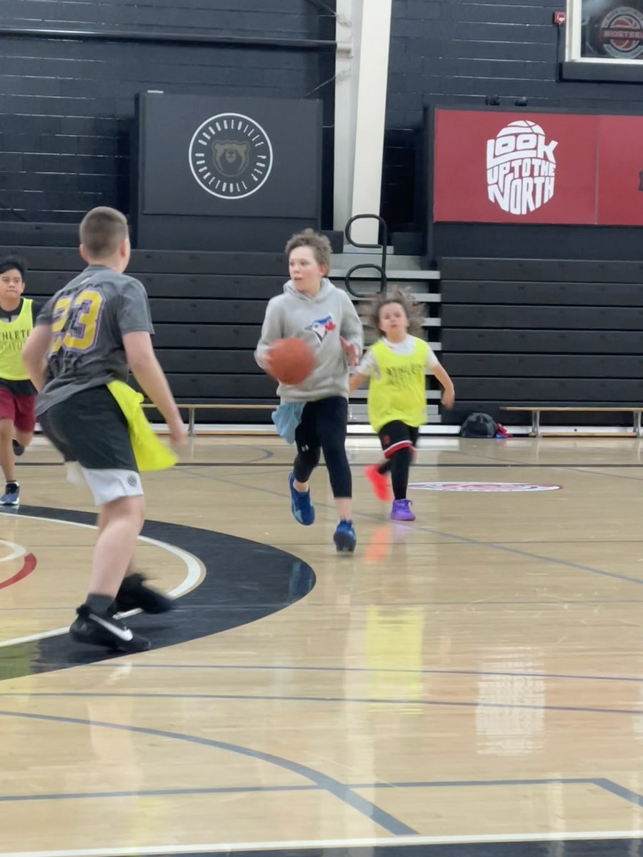 sprouledaddy's tweet photo. Last day of winter basketball @athleteinstitut with @BioSteelSports https://t.co/mXEyem1nYu