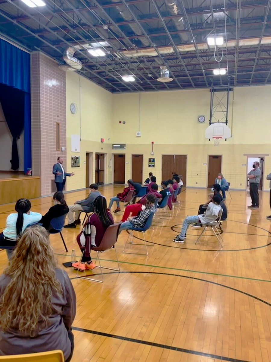 David O’Neill had the honor to speak to the students at Townsend United on “Understanding The Law.” He shared his knowledge and expertise with the individuals in the Secondary Success Program. Thank you, Townsend United!
#TownsendUnited #PersonalInjuryLaw #Community