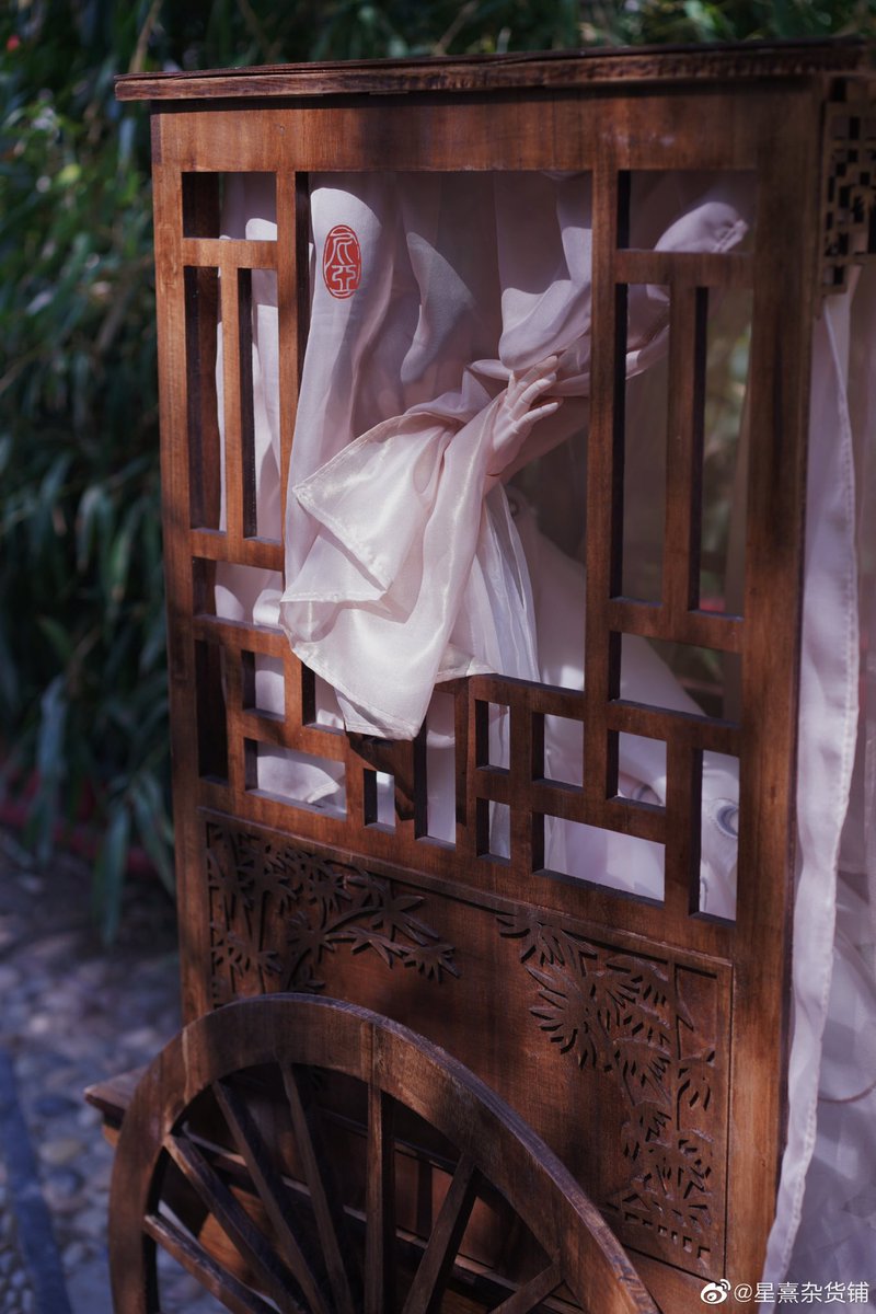 LucentStarBJD's tweet photo. New Plan! Carriage of ancient Chinese style for BJD dolls!
#bjd accessories 
#bjd shooting prop
All fractions detachable &amp; space saving!
Materials: PVC or wood (to be determined)
Doll model: Soom id75 Allegro https://t.co/gcrmXJewdl