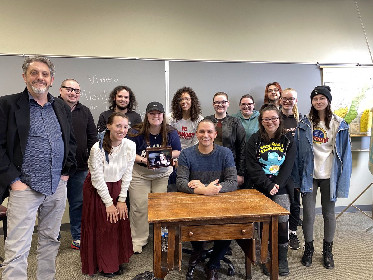 MonmouthEnglish's tweet photo. @MonmouthCollege @TheJavierAvila And he also met and talked with students in @sweatervestboy’s advanced creative writing class. https://t.co/oDaj3UBqjK