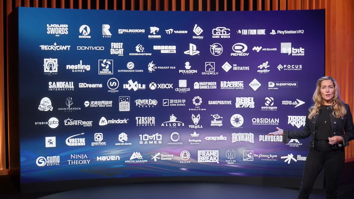 arabhardware's tweet photo. كشفت Epic Games عن قائمة المطورين والناشرين الذين يستعملون الآن محرك #UnrealEngineV وتضم القائمة سوني بلايستيشن و أكس بوكس بجانب حفنة من المطورين الصينيين والمزيد 👇🔥 https://t.co/NhWJaFtUDG