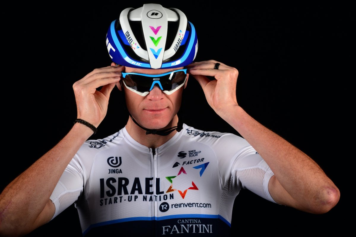 Copedaleando's tweet photo. 💥🎙 Chris Froome a @France2tv:
💪🏻 “Por primera vez desde la caída de 2019 estoy al 100%. No tengo dolores, molestias ni nada que me detenga”
🇫🇷🇪🇸 Correrá Tour y Vuelta en 2022 https://t.co/7psLtwDWDD
