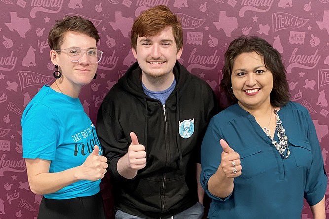 tamustudentlife's tweet photo. On Tuesdays we wear TEAL, the designated awareness color for sexual assault. The #SAAMDayOfAction aims to stop sexual violence through education on consent, boundaries, and creating systemic change. How are you wearing teal today? #sapamtamu https://t.co/3d6GGFFRkx
