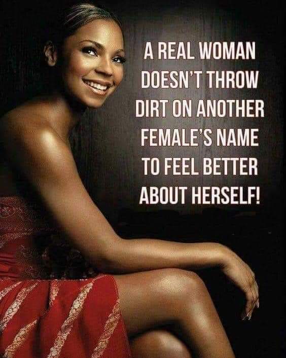 MistralWinds's tweet photo. @ELLEmagazine So your magazine purports to lift women and help women yet you use the name "Karen" as a pejorative and a negative in the things you post regardless of the fact that 99.999% of the time it's not a woman named Karen acting like an asshole.

Do better. Lift other women.

#Nameism https://t.co/z6zqBvZ34S