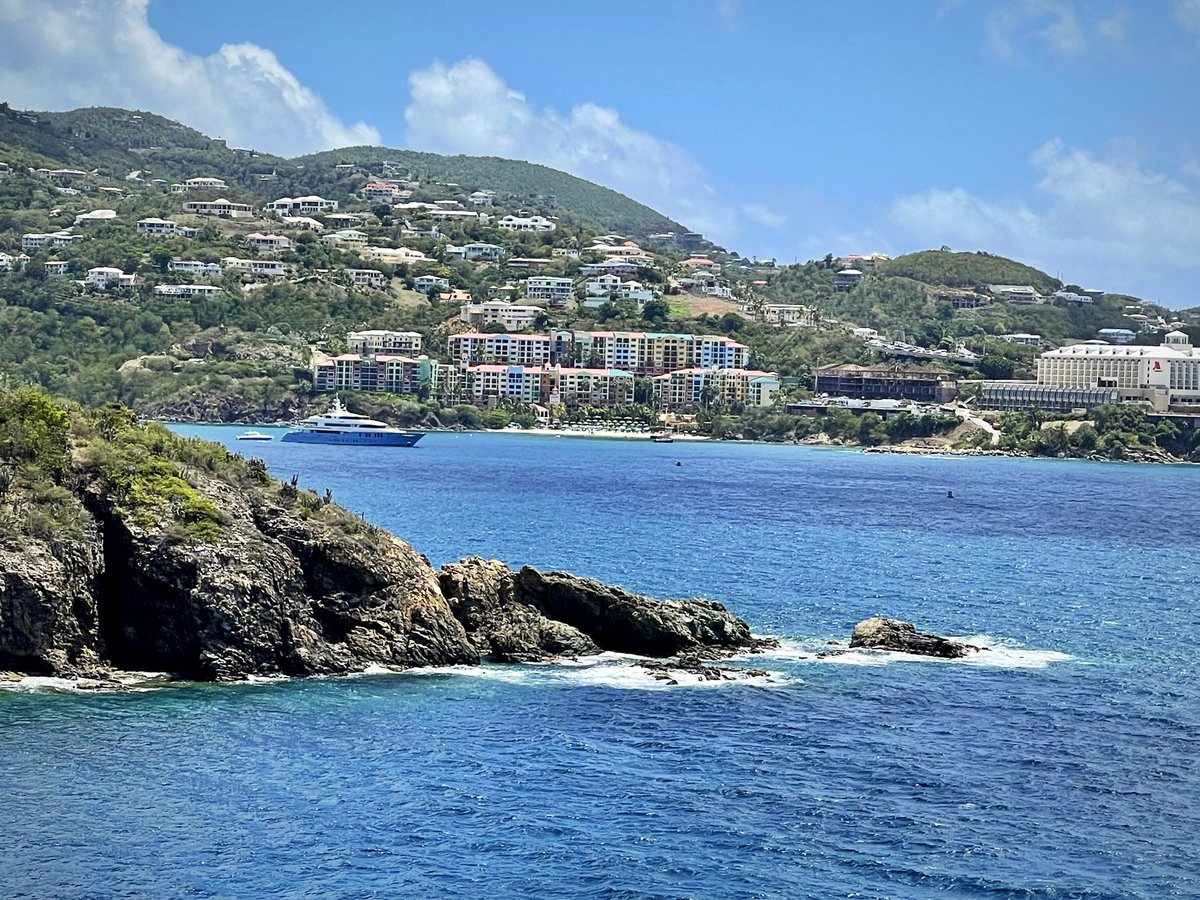 SonyaMSullivan's tweet photo. Beautiful day in St. Thomas. ☀️ https://t.co/dDkCWvg5W9