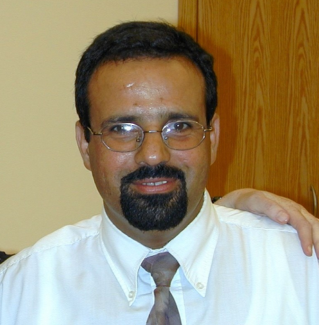 القس جوني شهوان يباشر باضراب عن الطعام بعد الرفض الثامن لاطلاق سراحه بكفالة
 Reverend Johnny Shahwan has initiated a hunger strike in protest of his continued imprisonment and the rejection for the eight-time to have him released on bail