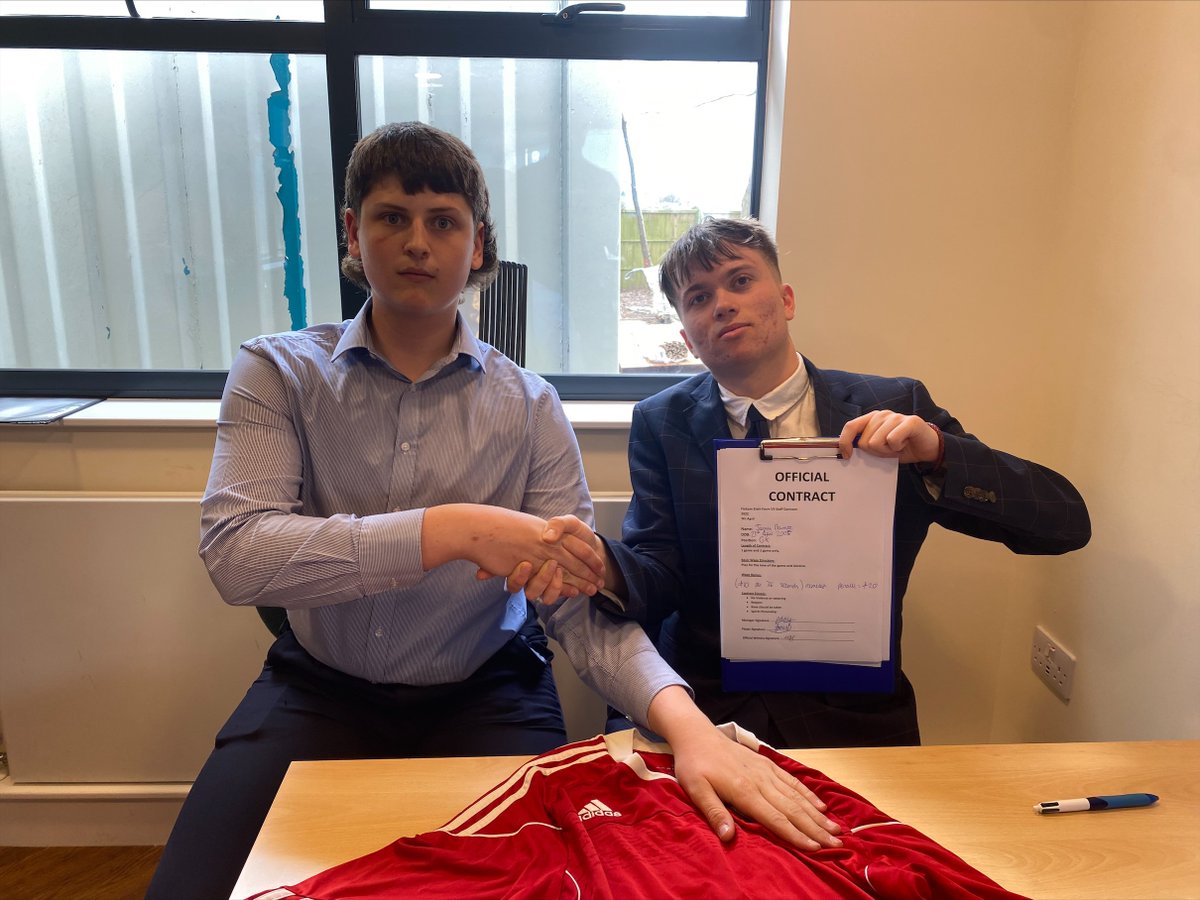 Finham6thForm's tweet image. The starting line up has been announced for the event of the year (staff vs. Sixth Form football match on Thursday). The student manager (Patrick) has asked them all to sign contracts committing to good sportspersonship. More player photos tomorrow. @FinhamPark @FinhamPE @finhamt
