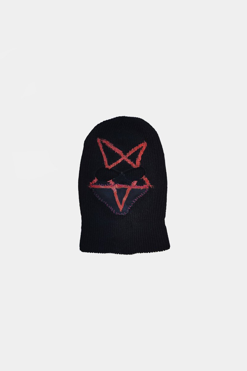 pretermorte's tweet photo. ᴘᴇɴᴛᴀɢʀᴀᴍ ꜱᴋɪ ᴍᴀꜱᴋ ⛧
https://t.co/IyuFEFFL6k https://t.co/D5hFmyp5aj