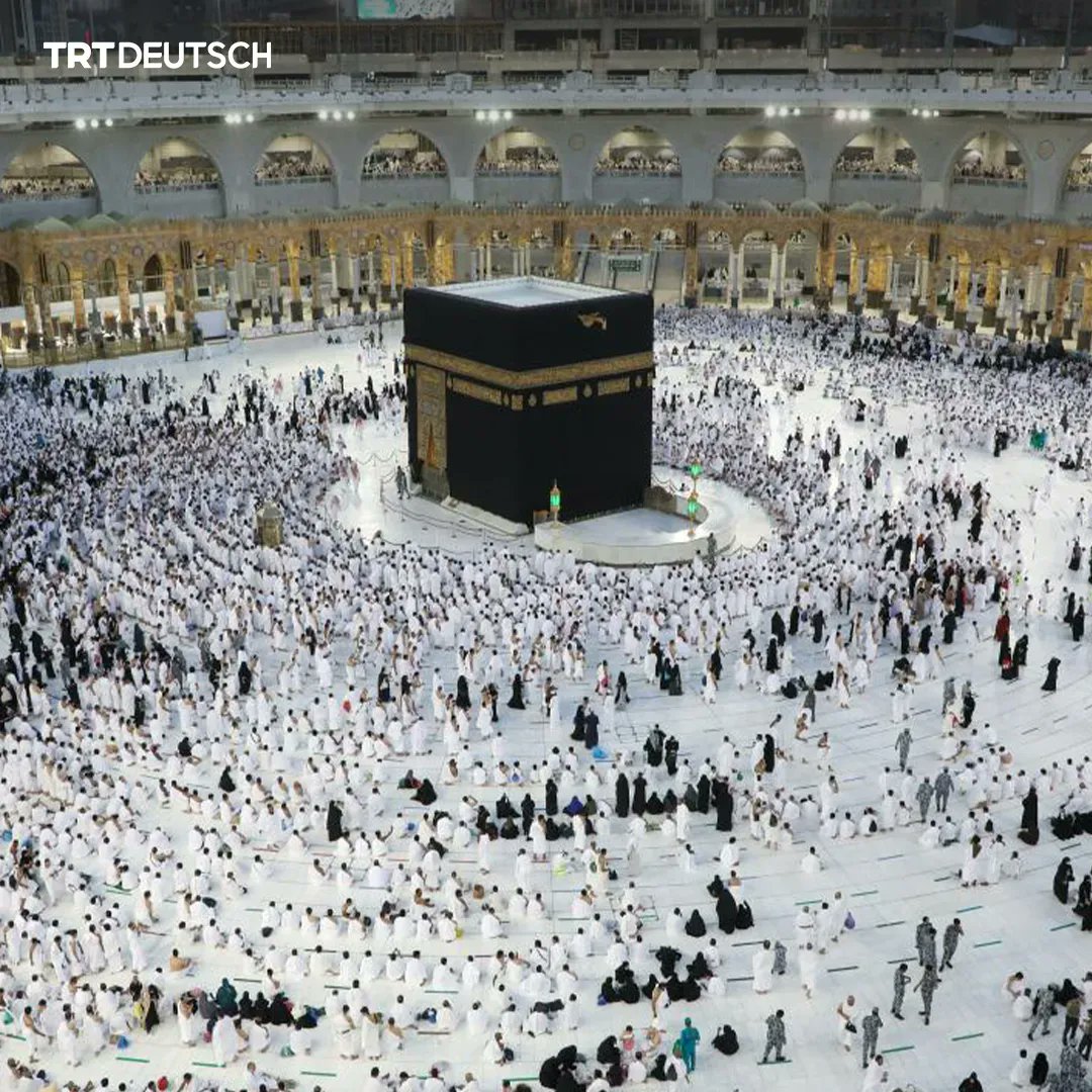 TRT Deutsch on Twitter: "Muslime strömen nach Mekka, um nach zwei